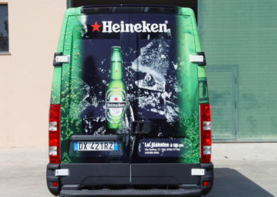 Retro decorazione automezzi, furgone Heineken
